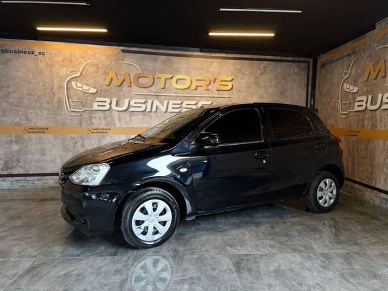 TOYOTA ETIOS 1.3 X 16V FLEX 4P MANUAL TOYOTA ETIOS 1.3 X 16V FLEX 4P MANUAL